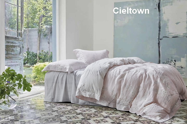 �����Ļ����¾���(j��ng)��,���Ġ�С悡��Ƴ��ػ�ϵ����Ʒ,���塤һ�����u���P��(l�� )����4��������