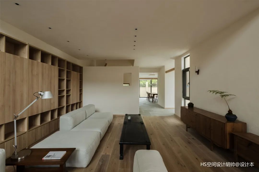 5000���|���ƼҾ��Ј�(ch��ng)�M(j��n)�����A�� ܛ�b���םu�ɚ��